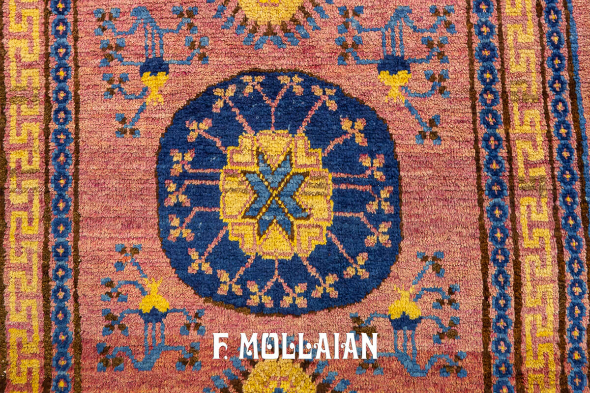 Antique Khotan Rug n°:646223